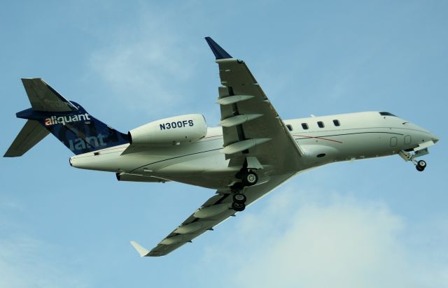 Bombardier Challenger 300 (N300FS)