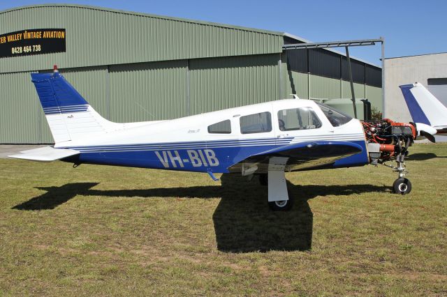 Piper Cherokee Arrow (VH-BIB)