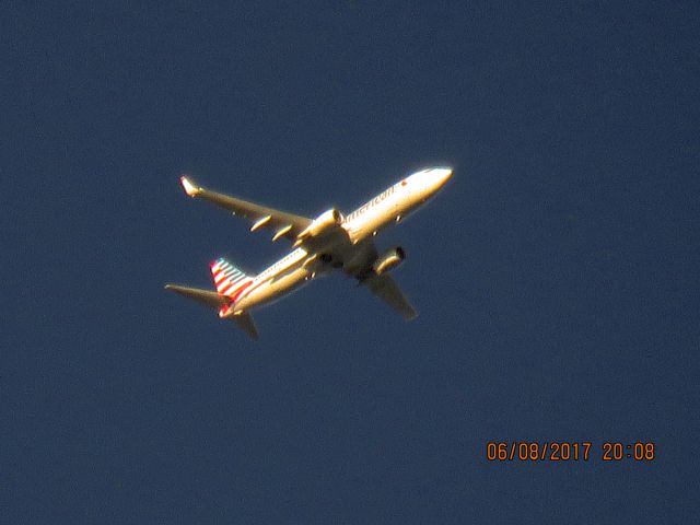 Boeing 737-800 (N929AN)