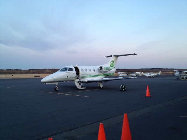 Embraer Phenom 100 (N899DX)