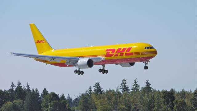 BOEING 767-300 (G-DHLH) - BOE544 on final approach to runway 34L to complete a flight test on 9/12/12. (LN:1036 c/n 37808).