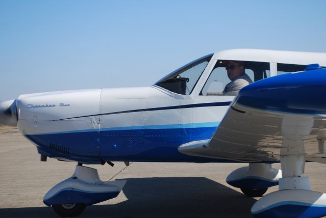 Piper Saratoga (N518DP)