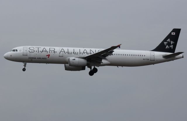 Airbus A321 (HL7730)