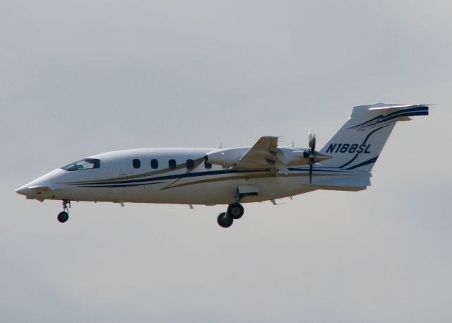 Piaggio P.180 Avanti (N188SL) - At Shreveport Regional.