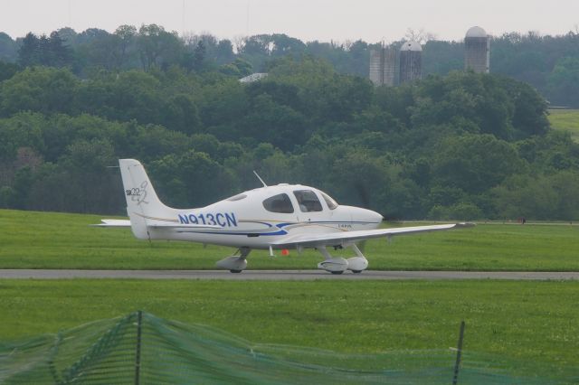 Cirrus SR-22 (N913CN)