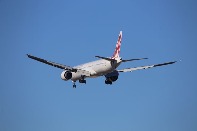 BOEING 777-300ER (VH-VPD)