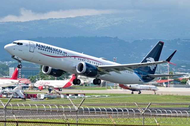 Boeing 737 MAX 9 (XA-MIJ)