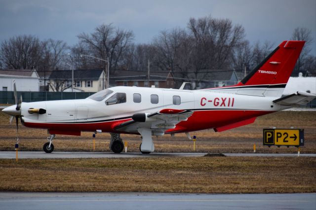 Socata TBM-850 (C-GXII) - Privately owned TBM-850 leaving the Buffalo Niagara International Airport FBO after clearing U.S. Customs 