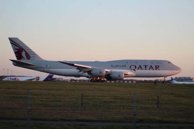 BOEING 747-8 (A7-HHF) - A Qatar Amiri Flight B747-800 BBJ taking off from runway 22 at STN.br /br /Location: Stansted Airport.br /Date: 26.12.22 (dd/mm/yy).