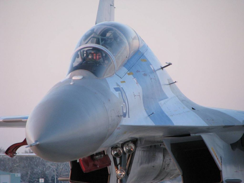 Sukhoi Su-27 Flanker (N131SU) - RFD based SU-27 Flanker after its test flight today.