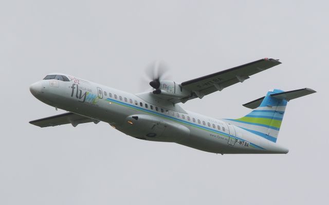 F-WTBA — - flyme villa air atr72-600 f-wtba dep shannon 3/8/16.