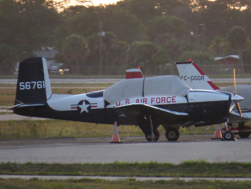 Beechcraft Mentor (N634M) - Mike George's Beechcraft T-34 Mentor 4/13/17