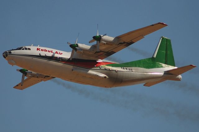 Antonov An-12 (YA-KAC)