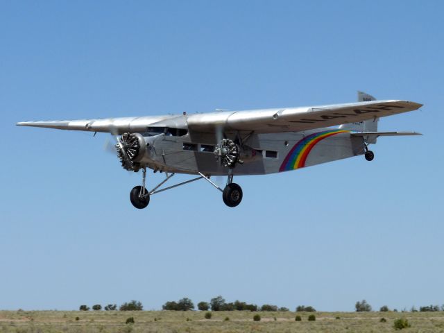 Ford Tri-Motor (N414H)