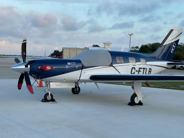 Piper Malibu Meridian (C-FTLB)