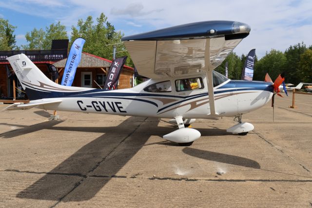 Cessna Skylane (C-GYVE) - C-GYVE Cessna Skylane 182TC RVA à CSQ4 Aéroport de Casey QC. le 02-09-2023 à 11:23