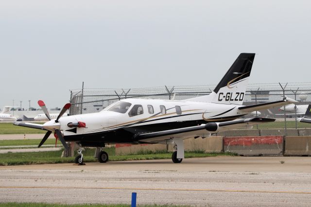 Socata TBM-700 (C-GLZD)