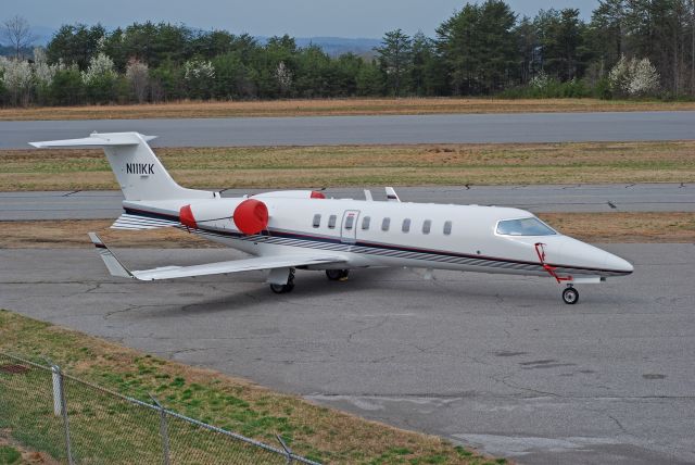 Learjet 45 (N111KK)