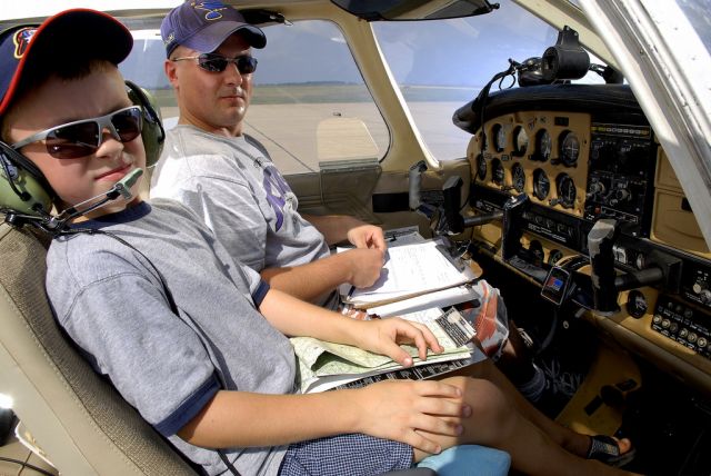 Piper Cherokee (N6911J) - Parris and I getting ready to go.