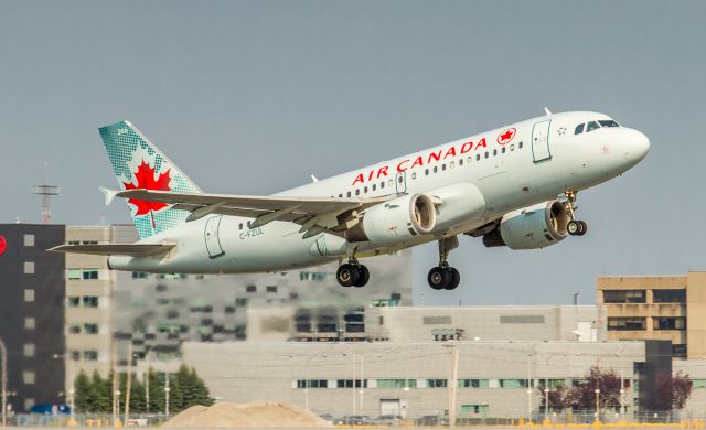 Airbus A319 (C-FZUL)
