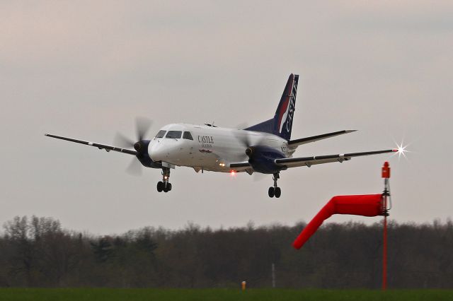 Saab 340 (N253AE) - CASTLE253 on final for RWY 6L this afternoon, 26 Apr 2022. As you might have guessed from the tail, N253AE was delivered to American Eagle in 1991.