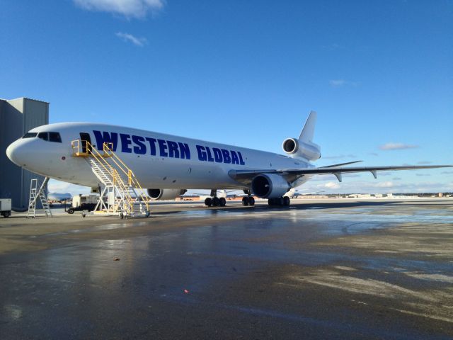 Boeing MD-11 (N581JN) - Picking up a new addition to the fleet