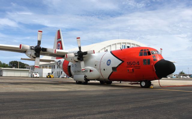 Lockheed C-130 Hercules —