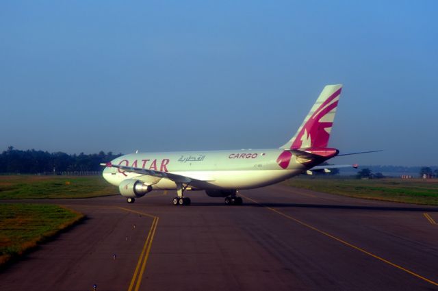 Airbus A300F4-600 (A7-ABX) - 2008 - At sunrise. On Sri Lankan A330 to Male