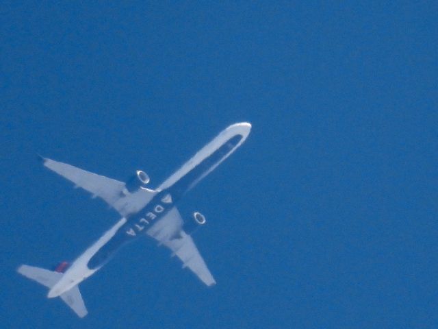 Boeing 757-200 (N591NW) - DAL768br /SFO-ATLbr /07/26/22