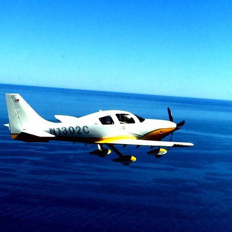 Cessna 400 (N1302C) - Flying over Gulf of Mexico