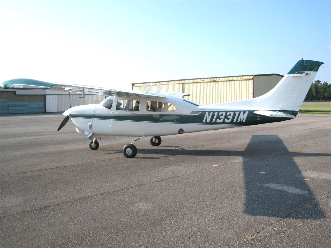 Cessna Centurion (N1331M)