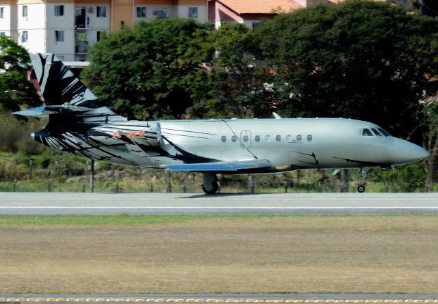 Dassault Falcon 2000 (PR-VEN)