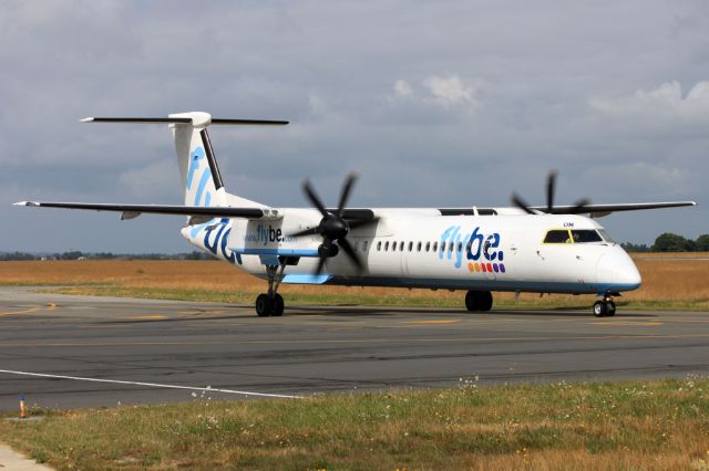 de Havilland Dash 8-400 (G-ECOM)