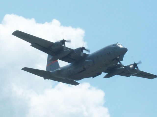 Lockheed C-130 Hercules —