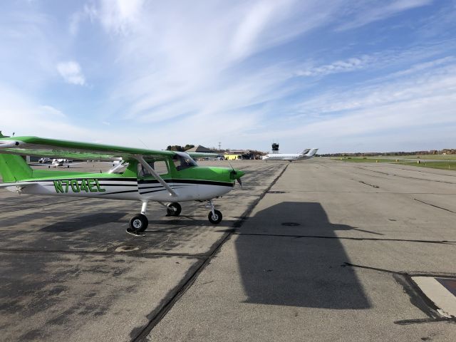 Cessna Commuter (N704EL)