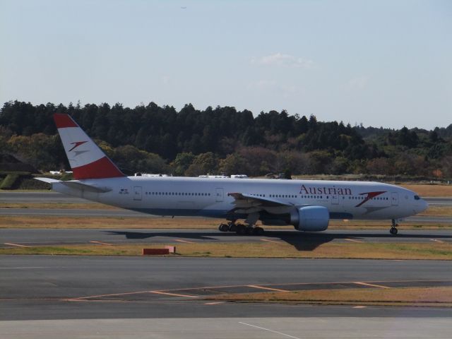 Boeing 777-200 (OE-LPC)