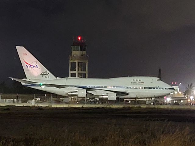 N747NA — - N747NA ("SOFIA") makes her final stop in Honolulu before heading back to California for retirement next month.