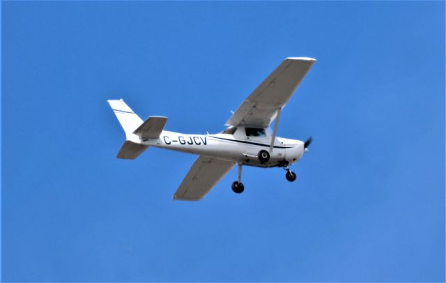 C-GJCV — - C-GJCV Cessna 152-M Aéroclub de Montréal Inc. Altitude 440 Mètres Vitesse 153 Km/H Survolant la ville de Lavaltrie QC. le 20-04-2023 à 13:09