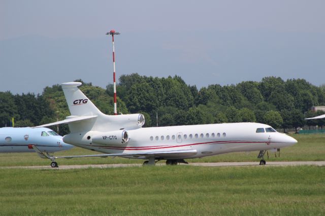 Dassault Falcon 7X (VP-CTG) - FA 7X TAG AVIATION ASIA AT LINATE 27-05-17