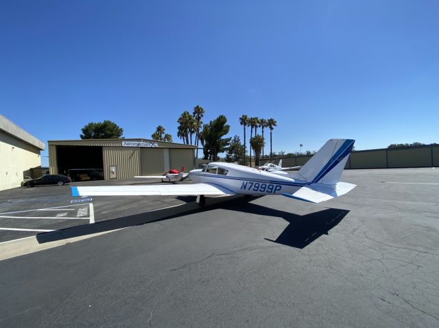 Piper PA-24 Comanche (N7999P)