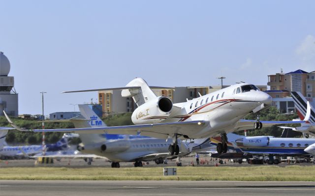 Cessna Citation X (N926VR)