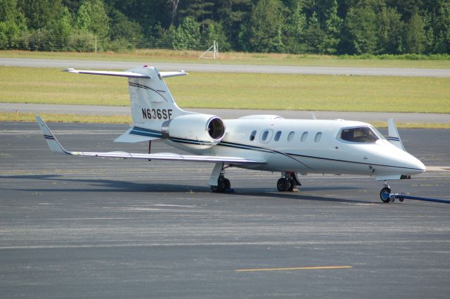 Learjet 31 (N636SF)