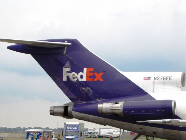 BOEING 727-200 (N278FE)