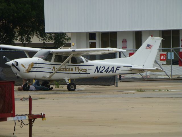 Cessna Skyhawk (N24AF)