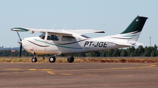 Cessna Centurion (PT-JGE)