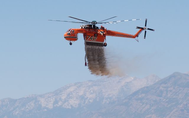 Sikorsky CH-54 Tarhe (N94AC) - 2012 Fire season on the Wasatch Mt.