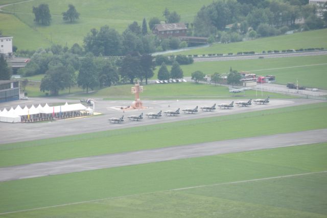 — — - Breitling aerobatic civil L 39-C Albatros