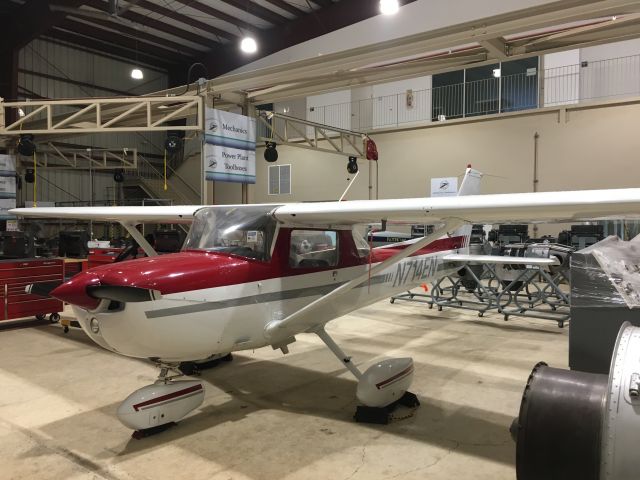 Cessna Commuter (N714EN)