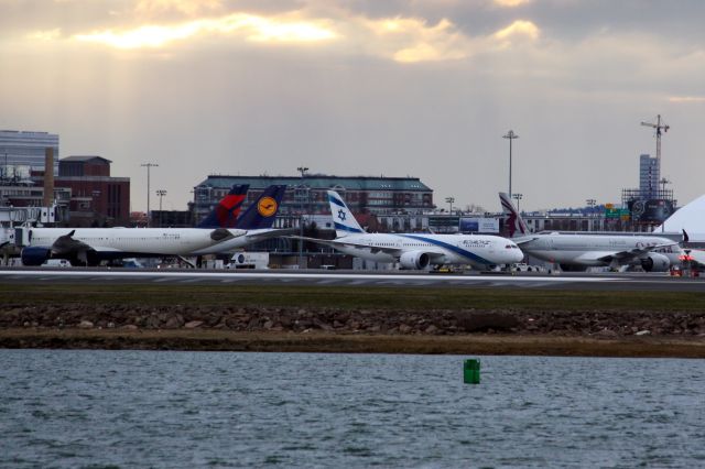 Boeing 787-8 (4X-ERB) - EL AL B788 being towed to the gate in between several other international carriers at BOS on 4/10/22. 