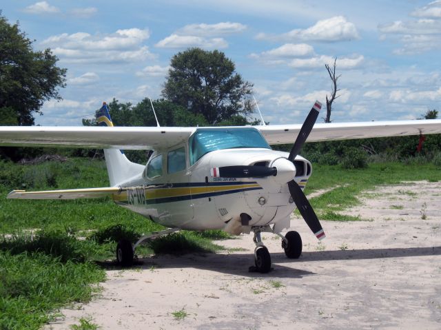 Cessna Centurion (ZS-AVB) - At Botswana.